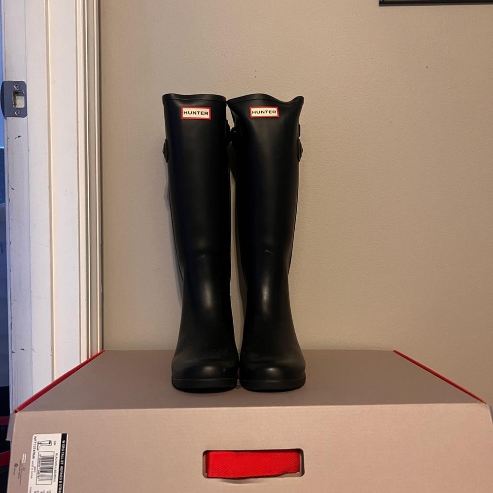 Hunter two tone Winter and Rain Boots with Knee High Design and Glossy Finish